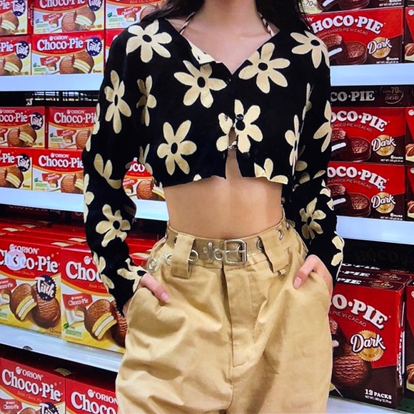 NWT Empty Soda Daisy Delusions Crop Top - Picture 1 of 9
